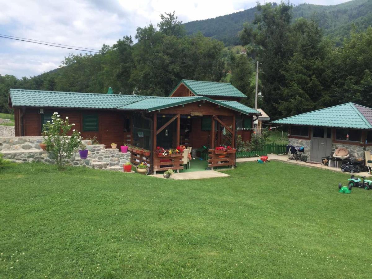 Cottage Ravna Rijeka 比耶洛波列 外观 照片